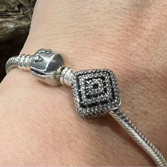 Authentic Pandora Geometric Lines Charm with Clear Pave Zirconias Rombos - Picture 6 of 9